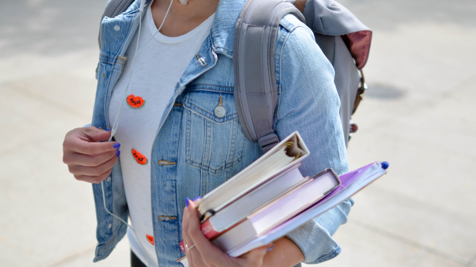 De camino a la universidad. ¿Qué esperar y cómo prepararse para la primera semana de estudio?