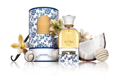 Lattafa Petra Novedad exclusiva en stock